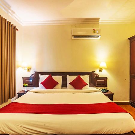 Hotel Archana Inn Kochi Esterno foto