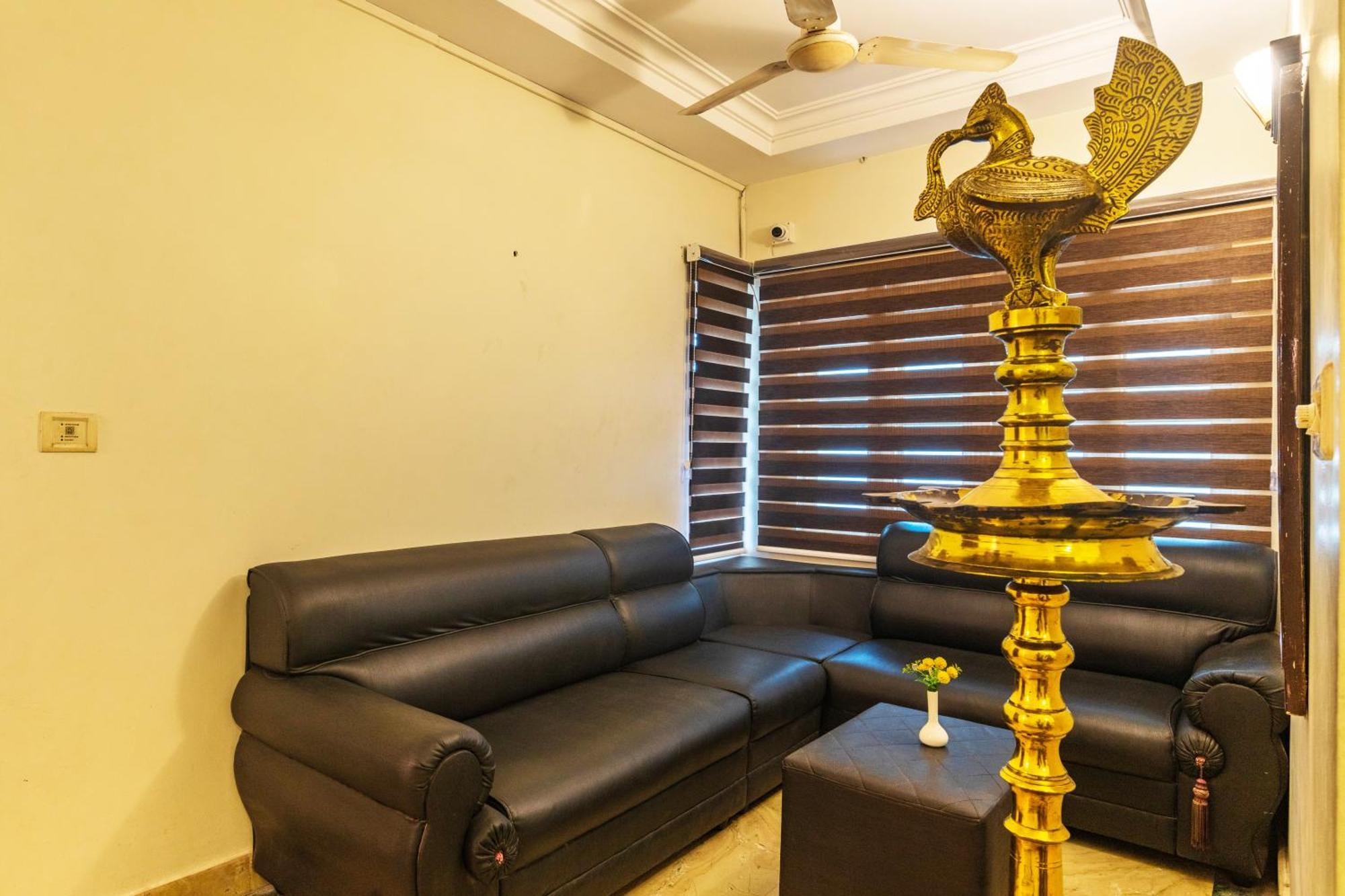 Hotel Archana Inn Kochi Esterno foto