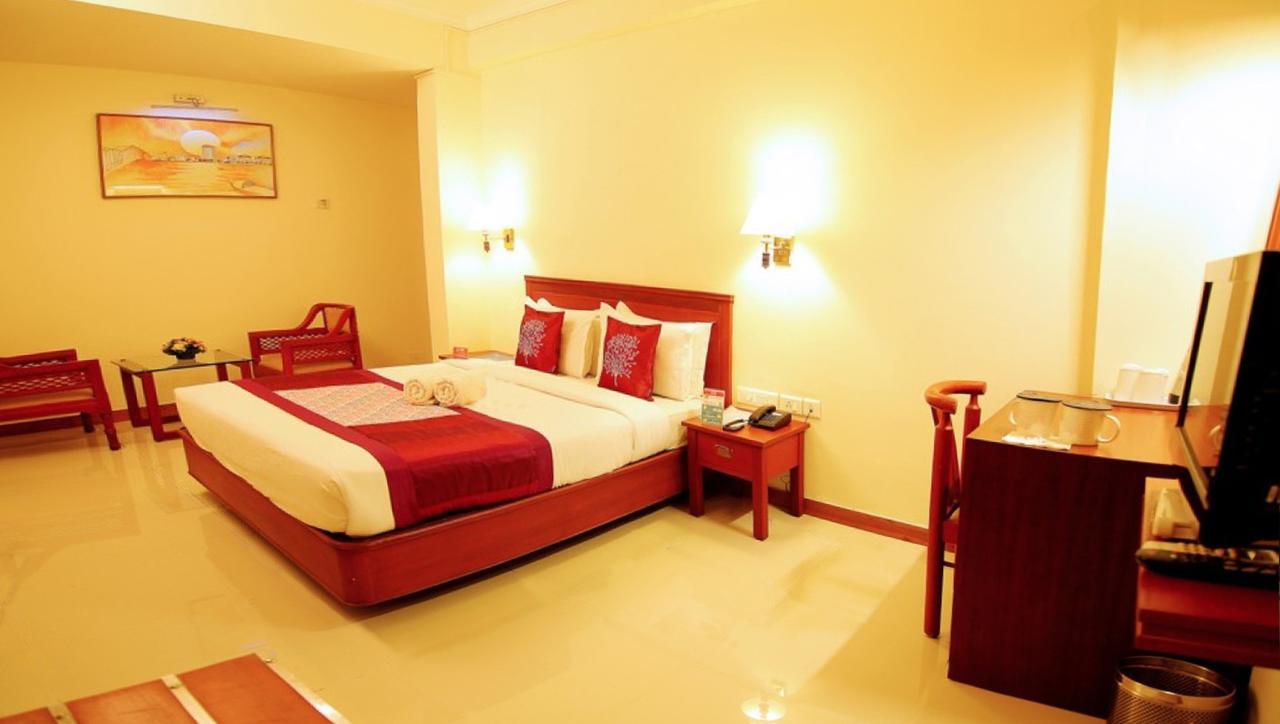 Hotel Archana Inn Kochi Esterno foto